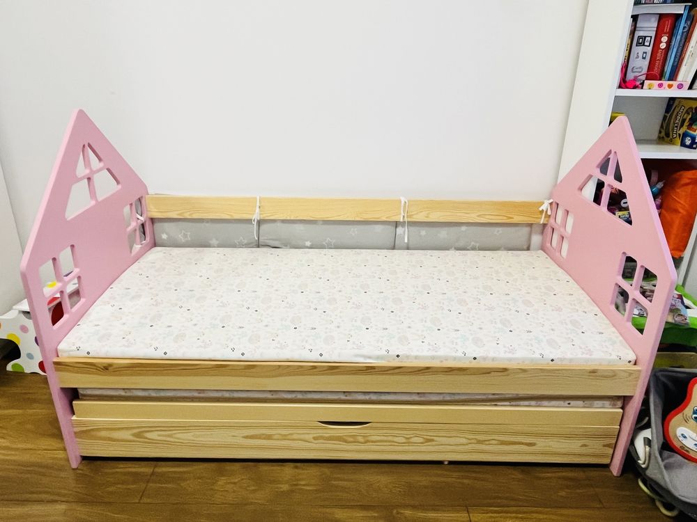 Łóżko podwójne dziecięce różowy domek