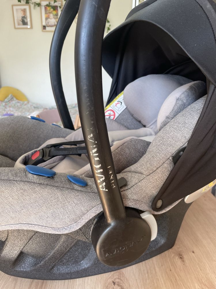 Fotelik Avionaut Pixel Pro z bazą isofix