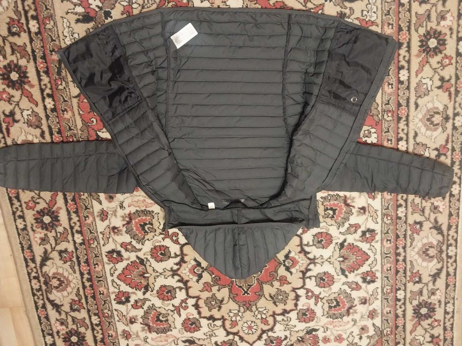 куртка жіноча весняно -осіння ADIDAS,  р. М.