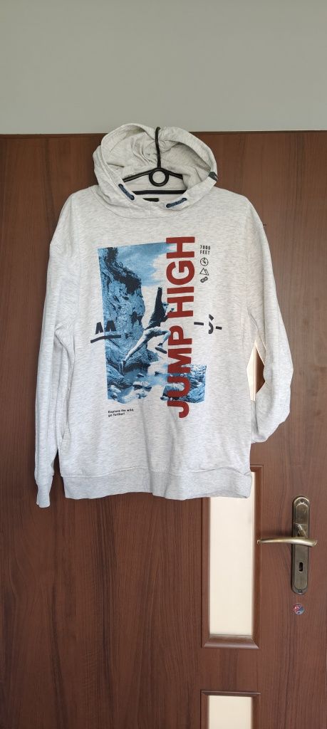 182 C&A S bluza z kapturem wkładana kangurka