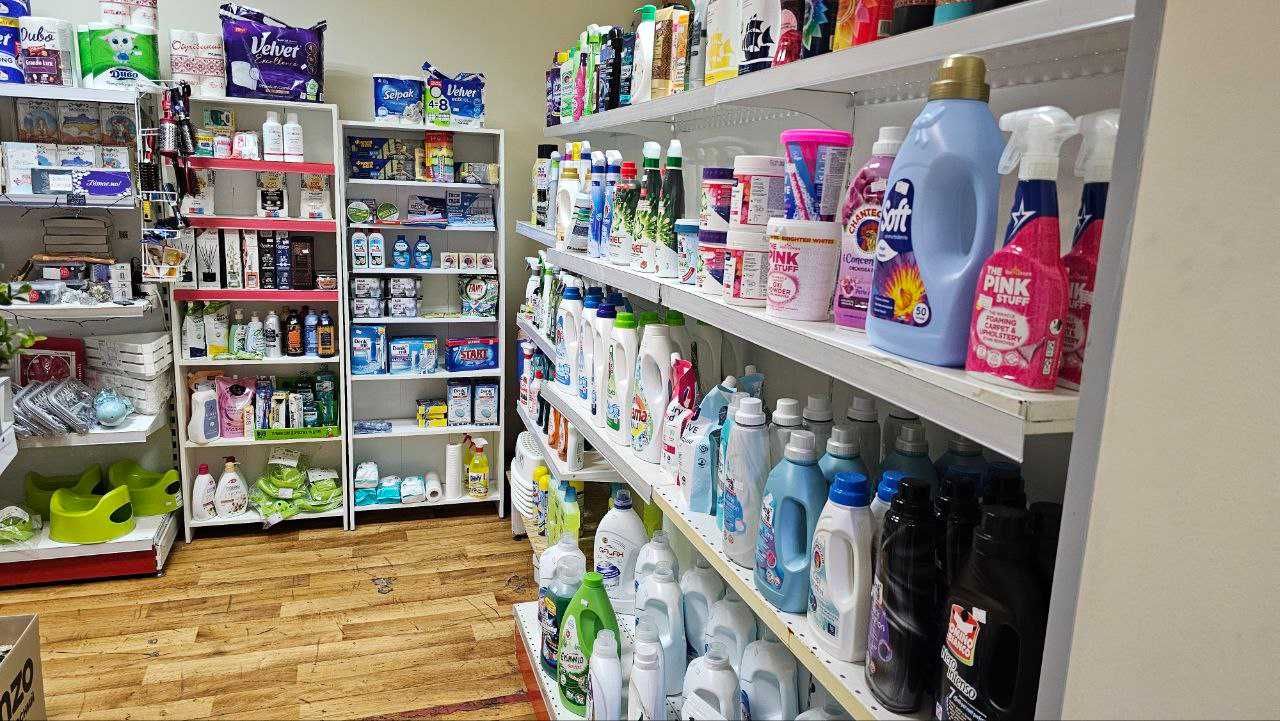 Продається прибутковий бізнес — магазин + пункт очищення води