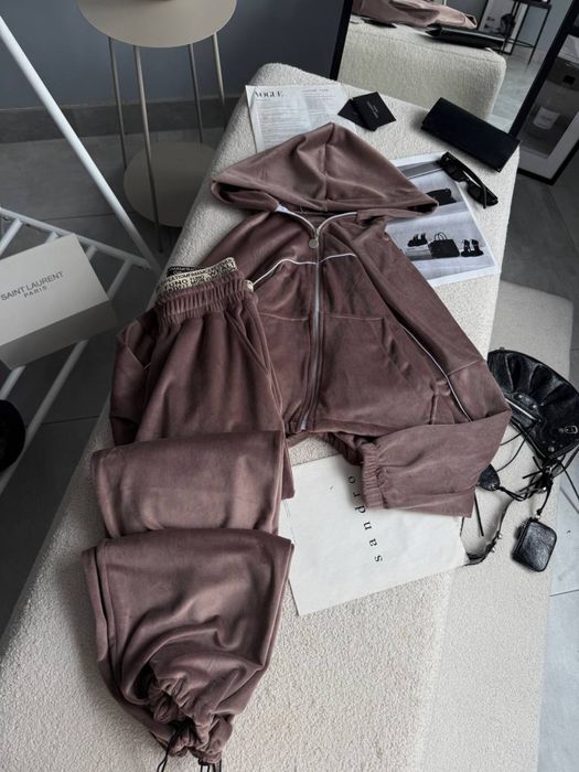 Костюм теплий жіночий велюр