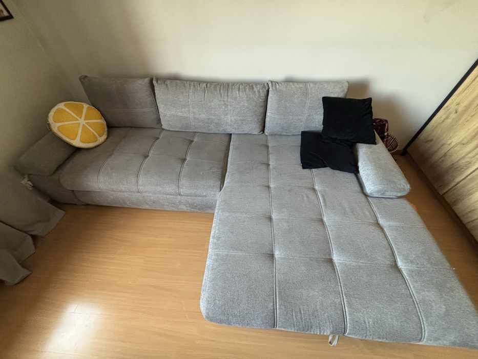 Duzy naroznik z funkcja wygodnego spania