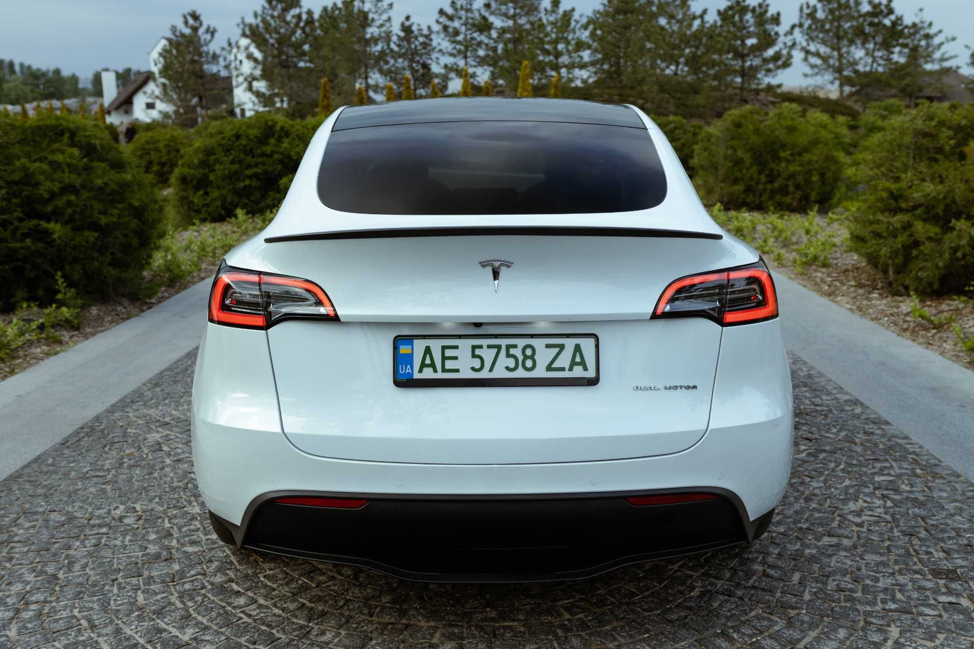 2020 Tesla Model Y Long Range 82 kWt