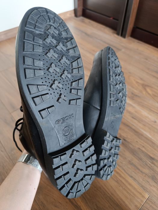 Buty Geox respira rhadalaf f 44. Trzewiki męskie