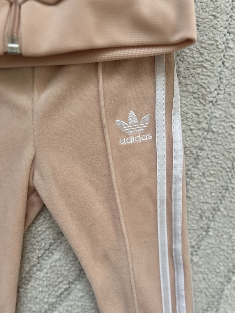 Dres adidas r.86