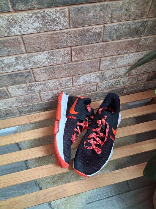Чоловічі баскетбольні кросівки Nike LeBron Witness 5 EP Bred