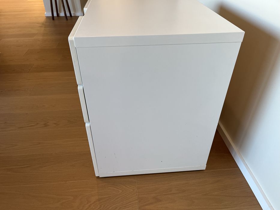 Mesa de cabeceira/armario baixo Ikea Stuva OPTIMO ESTADO.