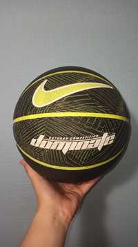 Баскетбольний м'яч Nike Dominate, розмір 7