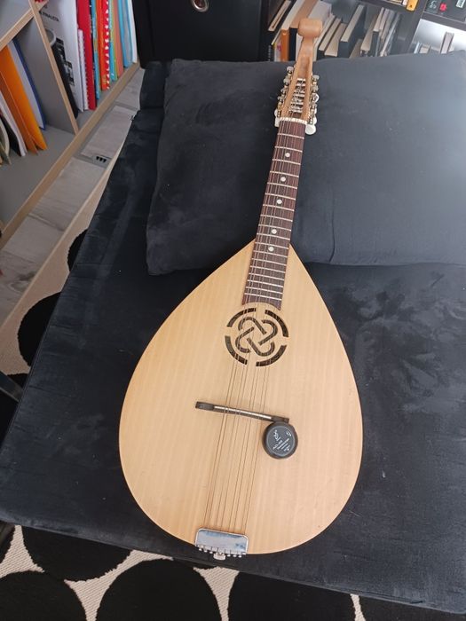 Bandolim tipo medieval de António Faria