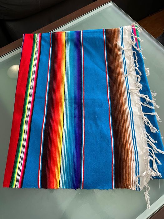 Manta mexicana 2.10 x 1.30 mt bom estado