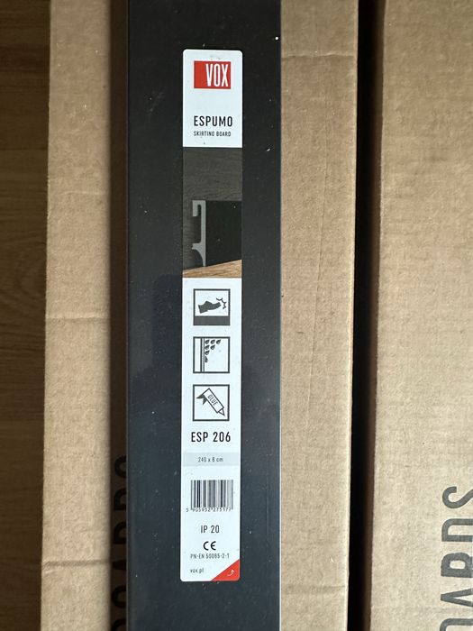 Listwy przypodłogowe VOX