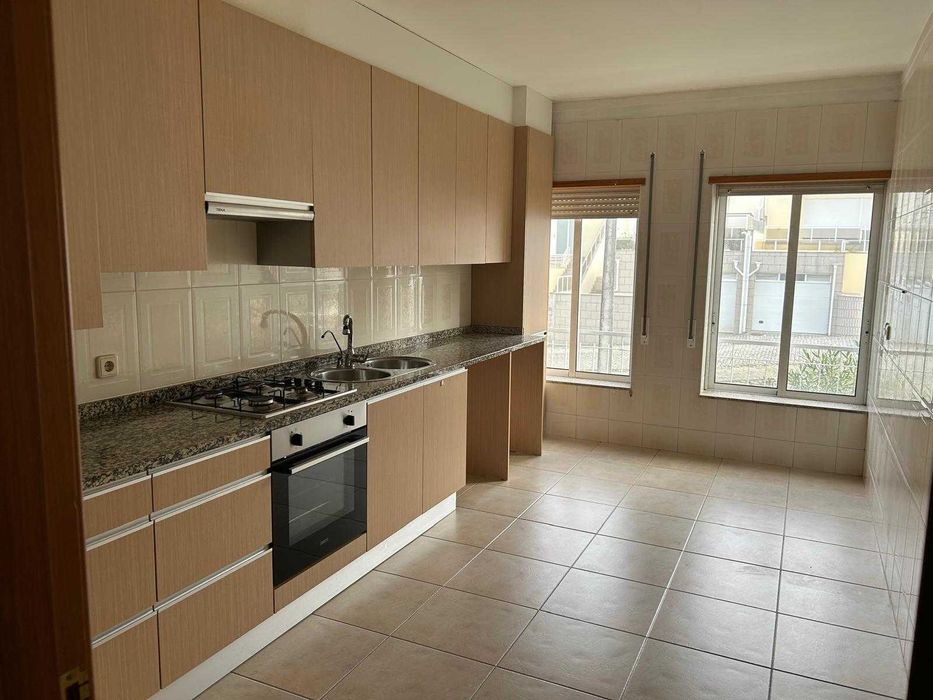 T3 com Garagem em Real – Braga | 5min a pé do centro e do Mercadona