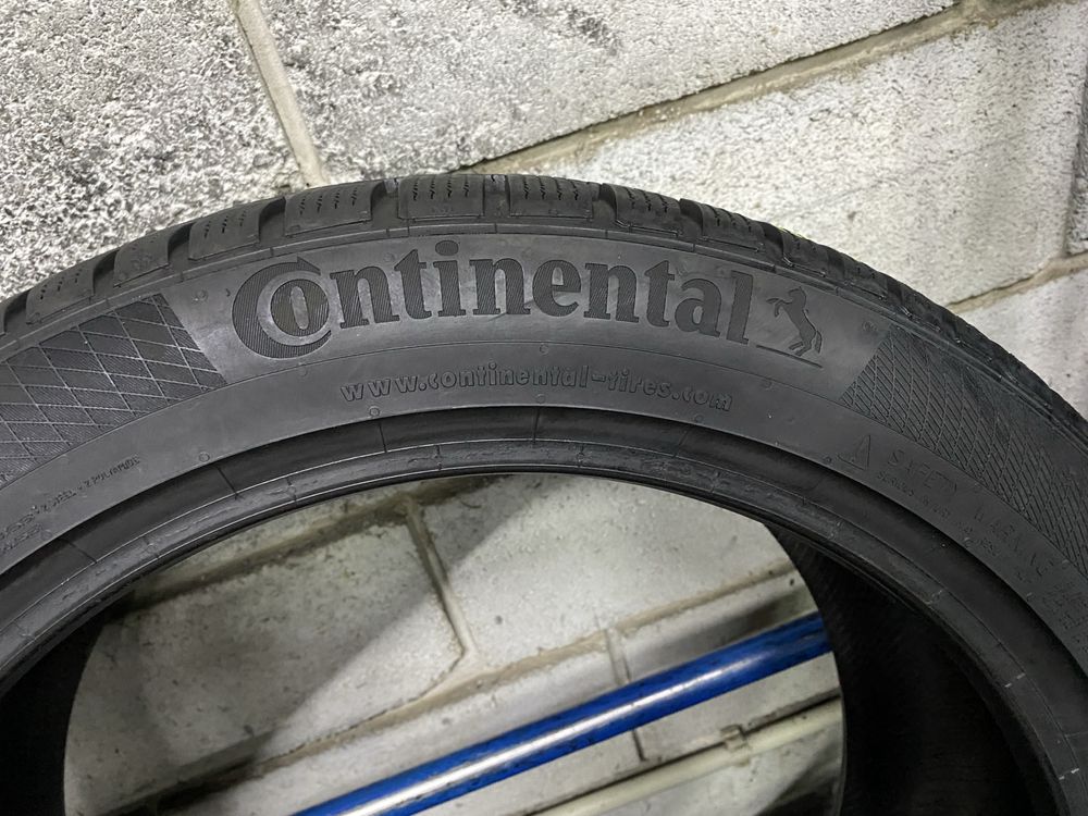Зимові шини 235/45 R18 CONTINENTAL