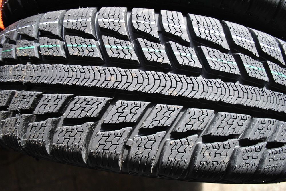 205/55r16 nowe opony zimowe bieżnikowane