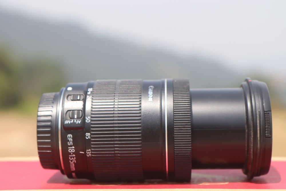 Canon EFS 18-135 mm F/3.5-5.6 IS