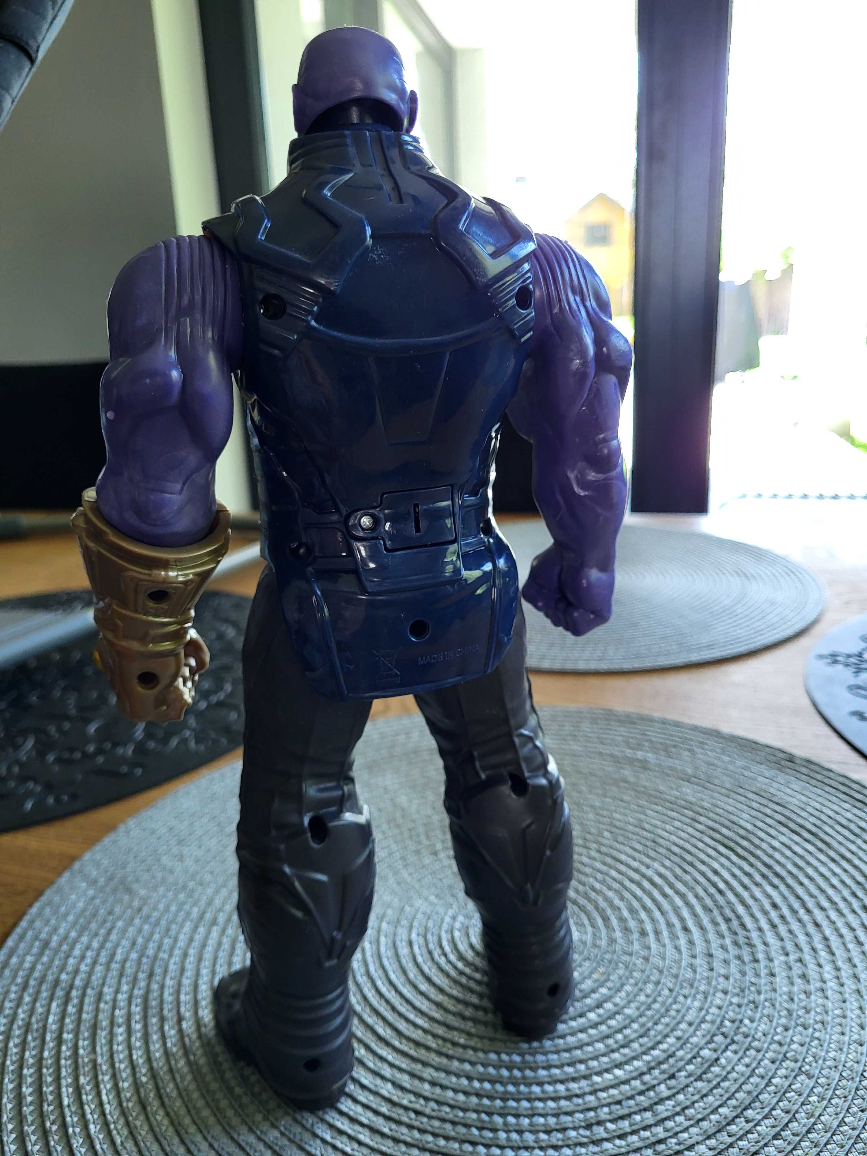 Thanos avengers figurka zabawka około 28 cm wysokości