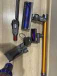 Dyson Cyclone V10 Absolute odkurzacz bezprzewodowy