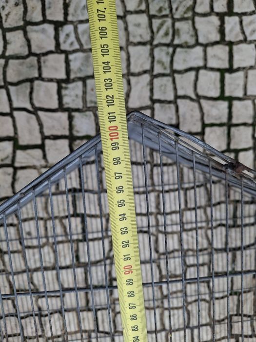 Gaiola grande para passaros