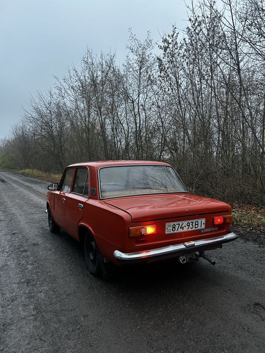ВАЗ LADA 21011-1