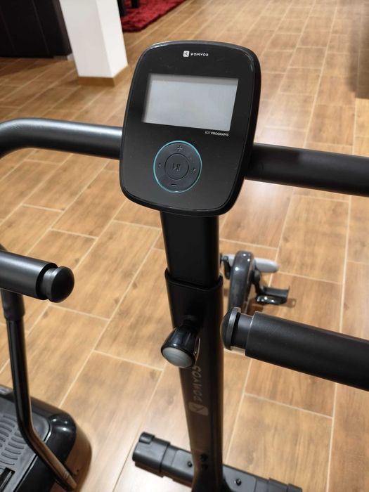 Bibicleta e Vibroplate em bom estado.