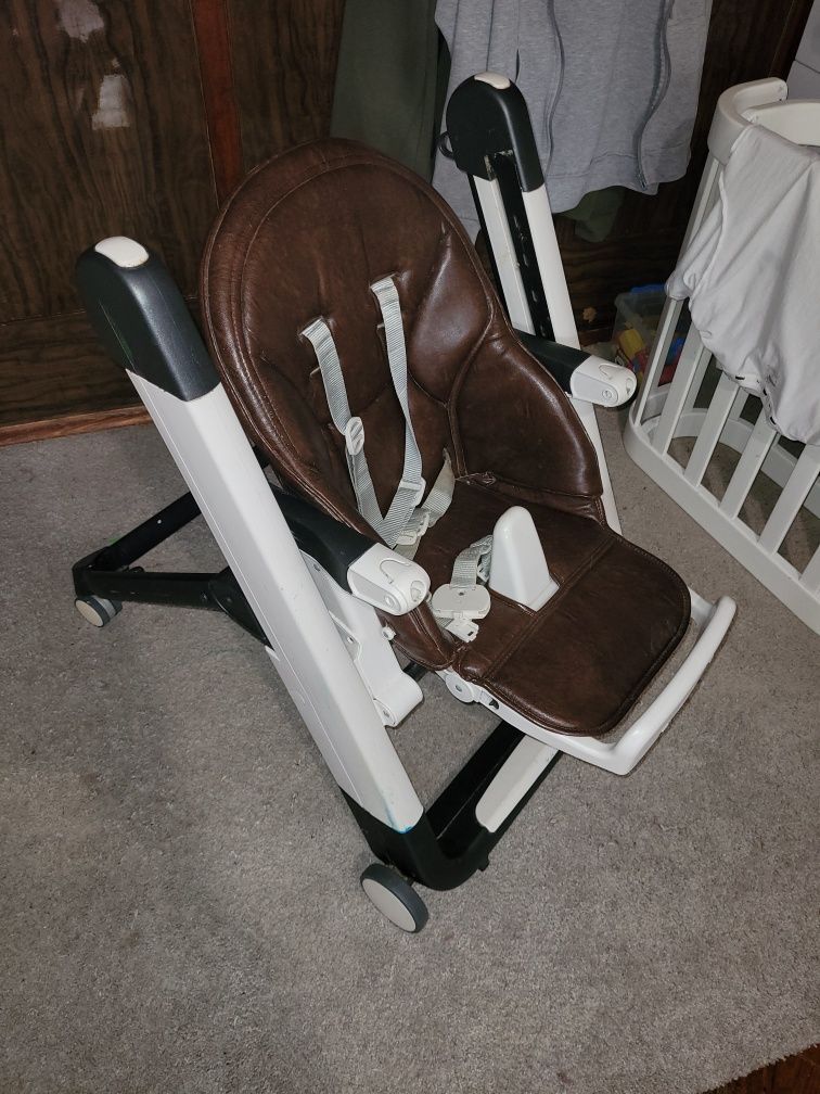 Продается стул для кормления ребенка