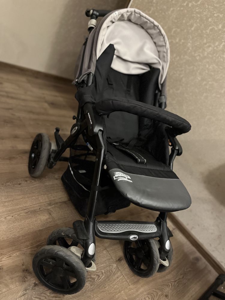 Коляска Jane Nomad 3в1 с автокреслом