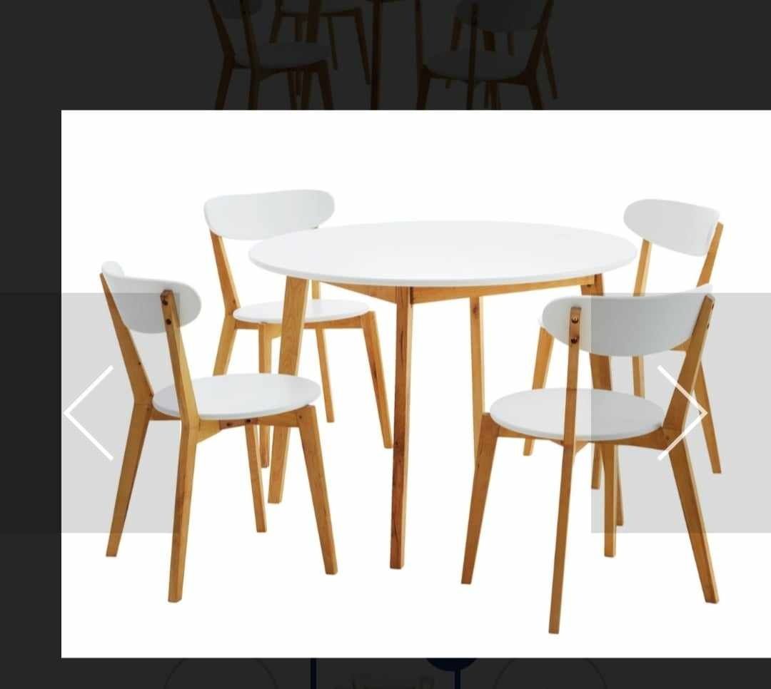 Komplet z jysk  Stół i 4 krzesła Jadalnia,stan idealny