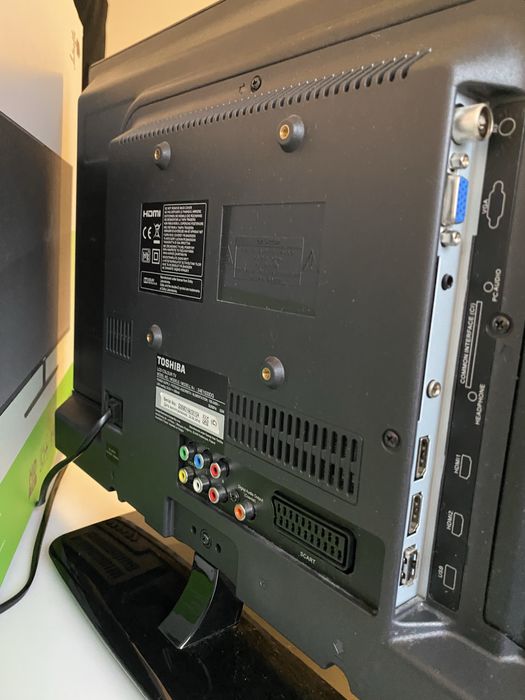 Телевізор Toshiba
