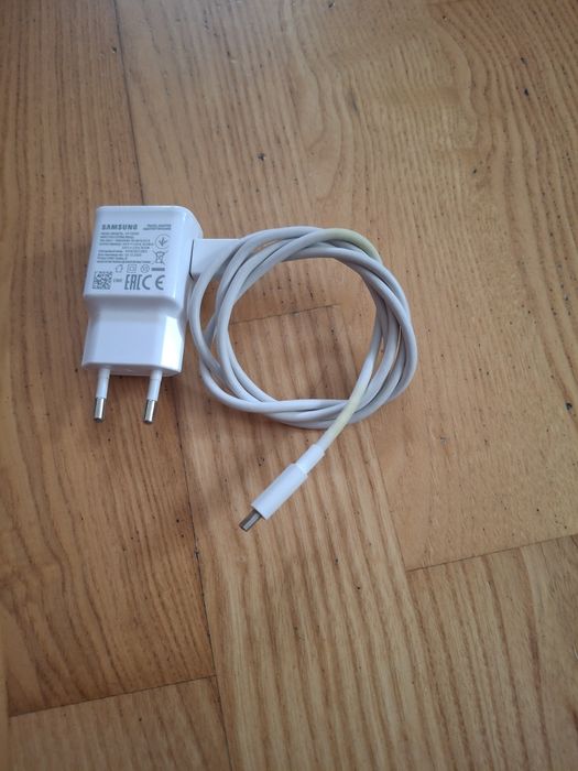 Ładowarka sieciowa Huawei z kablem typu C