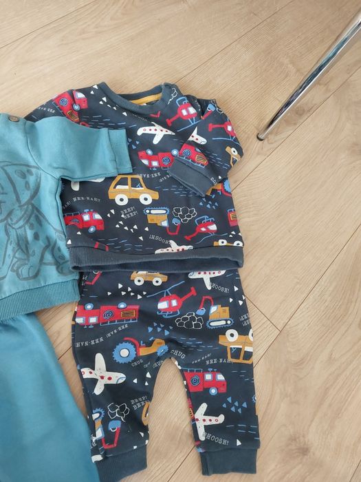 3 komplety dresiki jak nowe 56/62