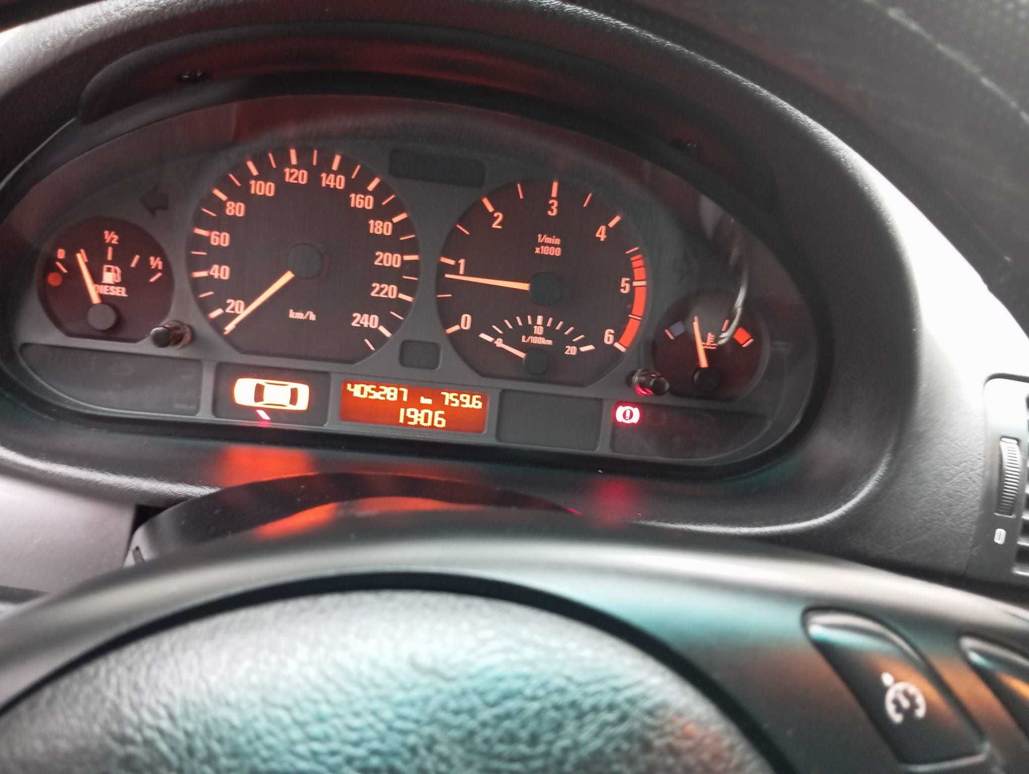 BMW320d bom estado