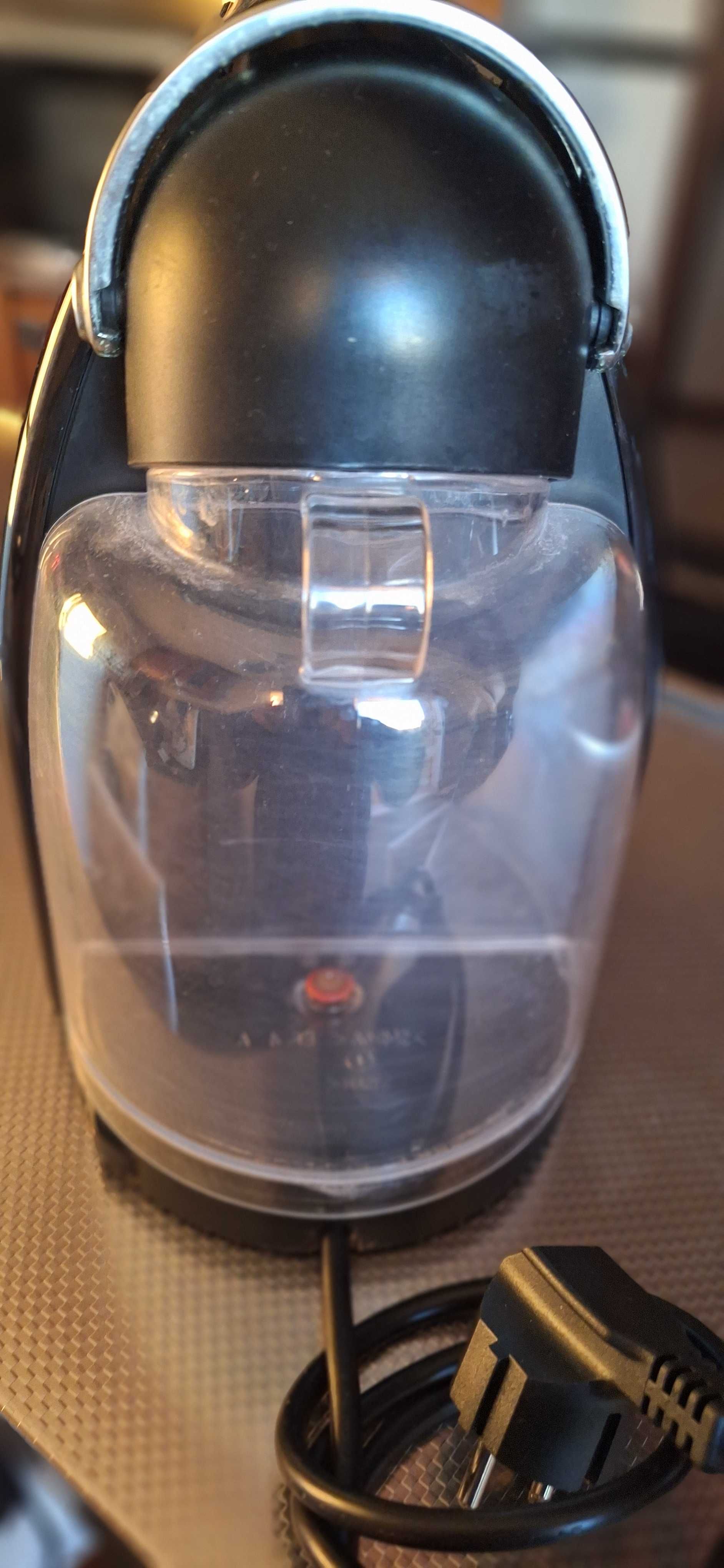 Máquina Café Nespresso/Krups Essenza