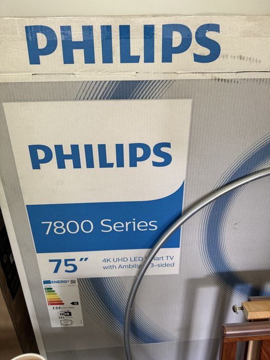 Телевізор Philips 75
