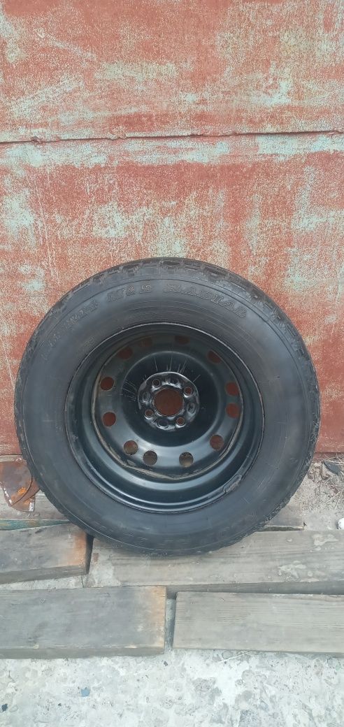 Колесо, диск + шина Dunlop 165SR14