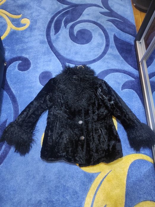 Шуба з шерстю кози