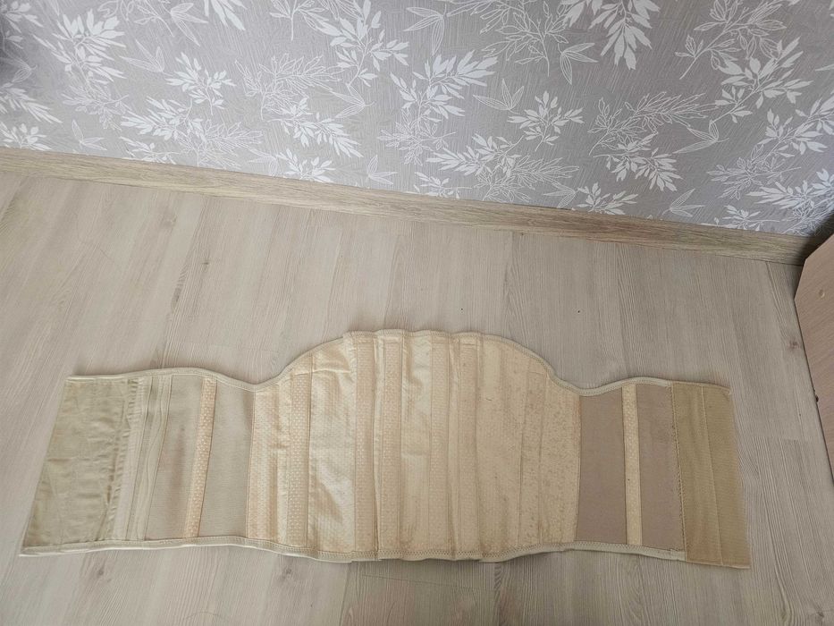 Корсет на спинну