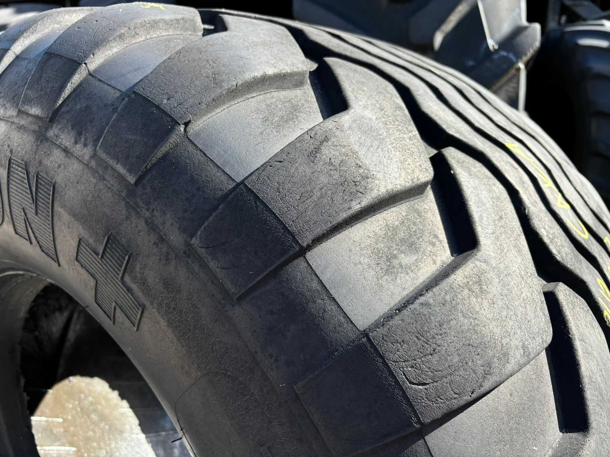 Opona Rolnicza 700 45X22.5 700/45-22.5 700/45/22.5 VREDESTEIN 80% CAŁA