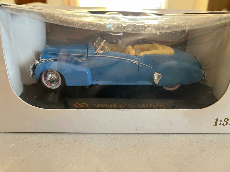 Miniaturas de carros antigos Americanos