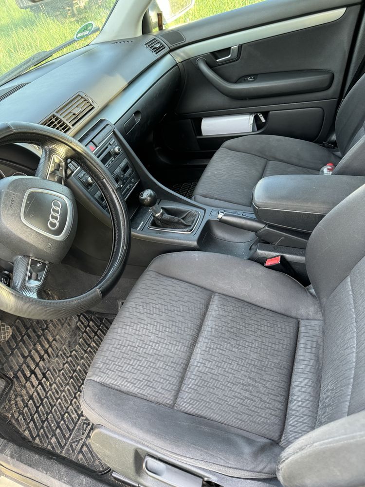 Продам Audi A4 B7 S-linie по запчастинах
