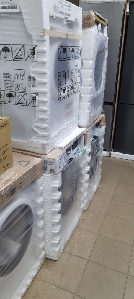 Пральна машина Electrolux EW6S406WU