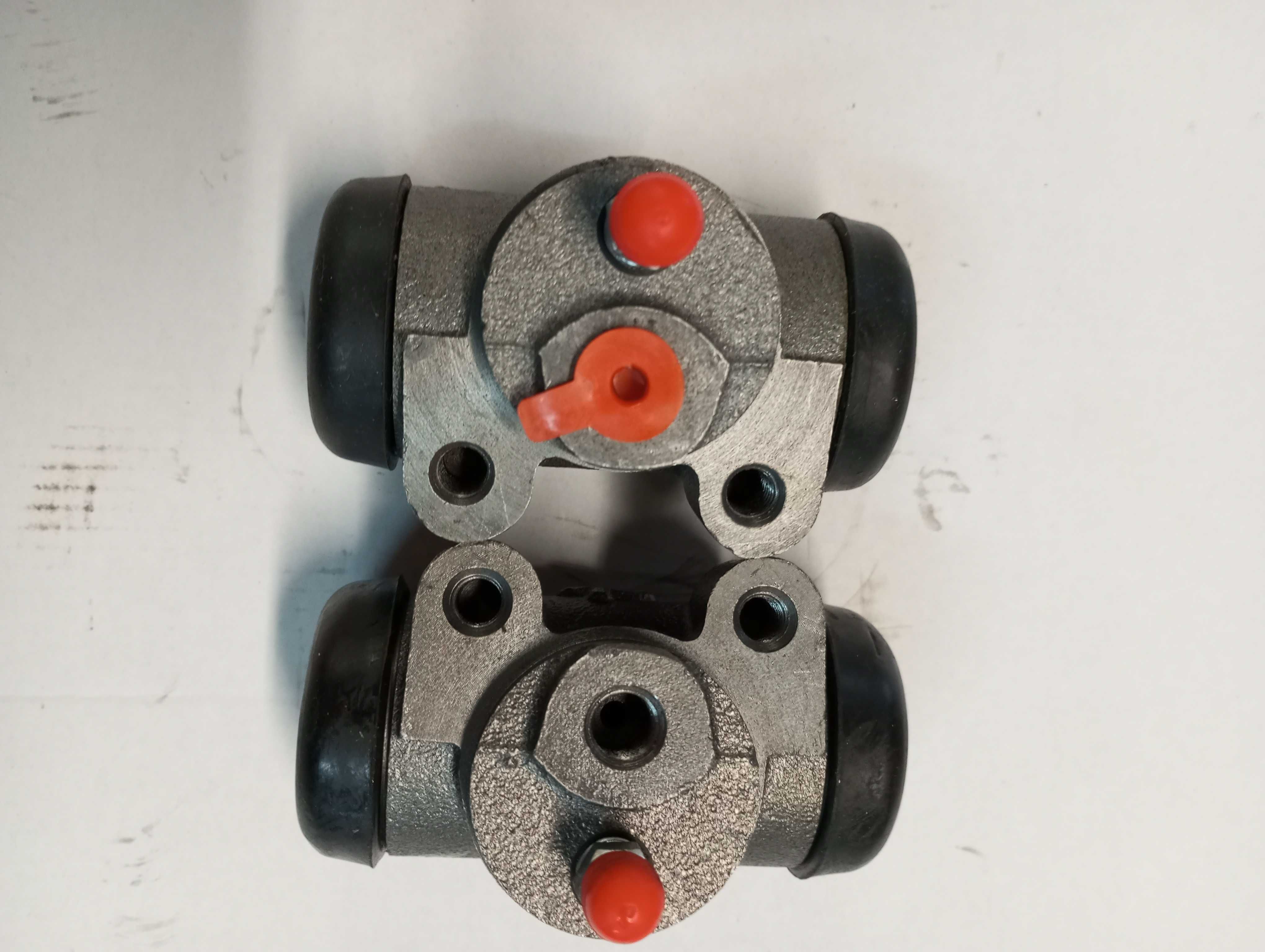 GAZELA Cylinderki Hamulcowe Tylne Cylinderek GAZ