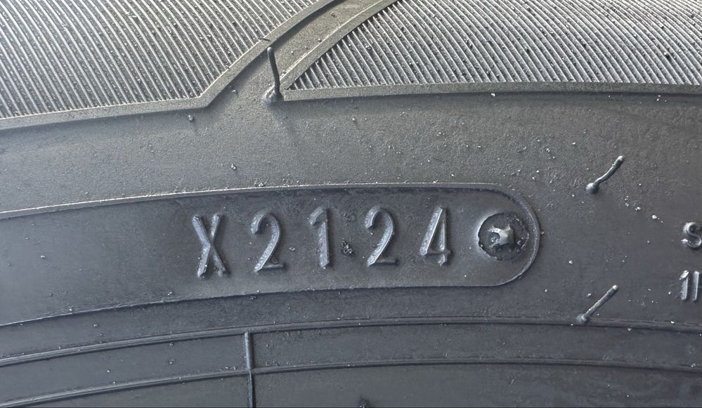 4X NOWE Dunlop SP Sport Maxx 050 235/50 R18