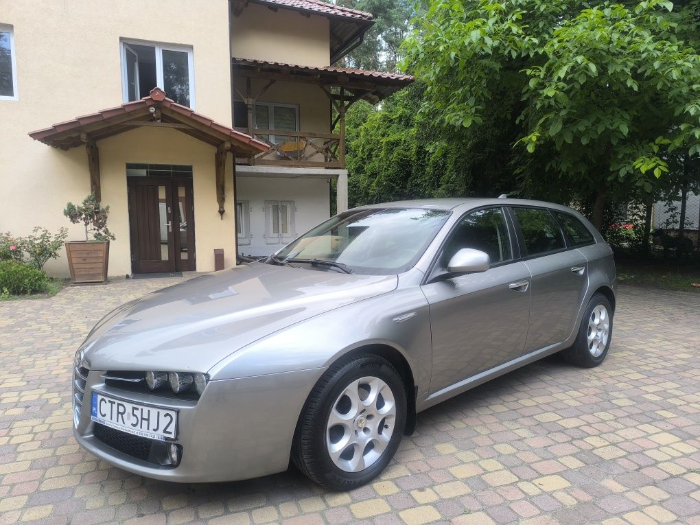 Alfa Romeo 159,,,1,9jtd 2007r klimatyzacja elektryka bdb stan