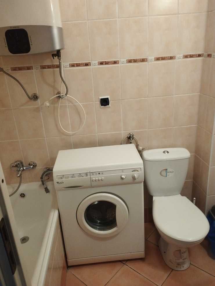 Ładna kawalerka w centrum Żar