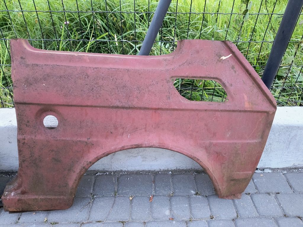 Błotnik tył lewy oraz prawy Fiat 126p wąski wlot