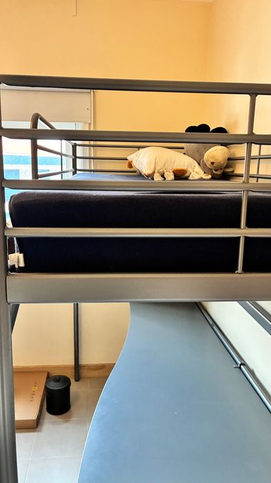 Beliche Svarta com secretária IKEA