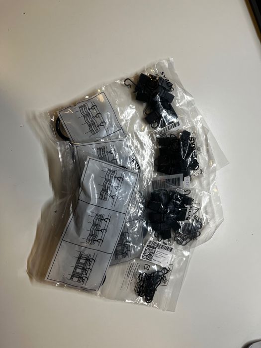 SYRLIG Kółka z żabką i haczykiem do karniszy