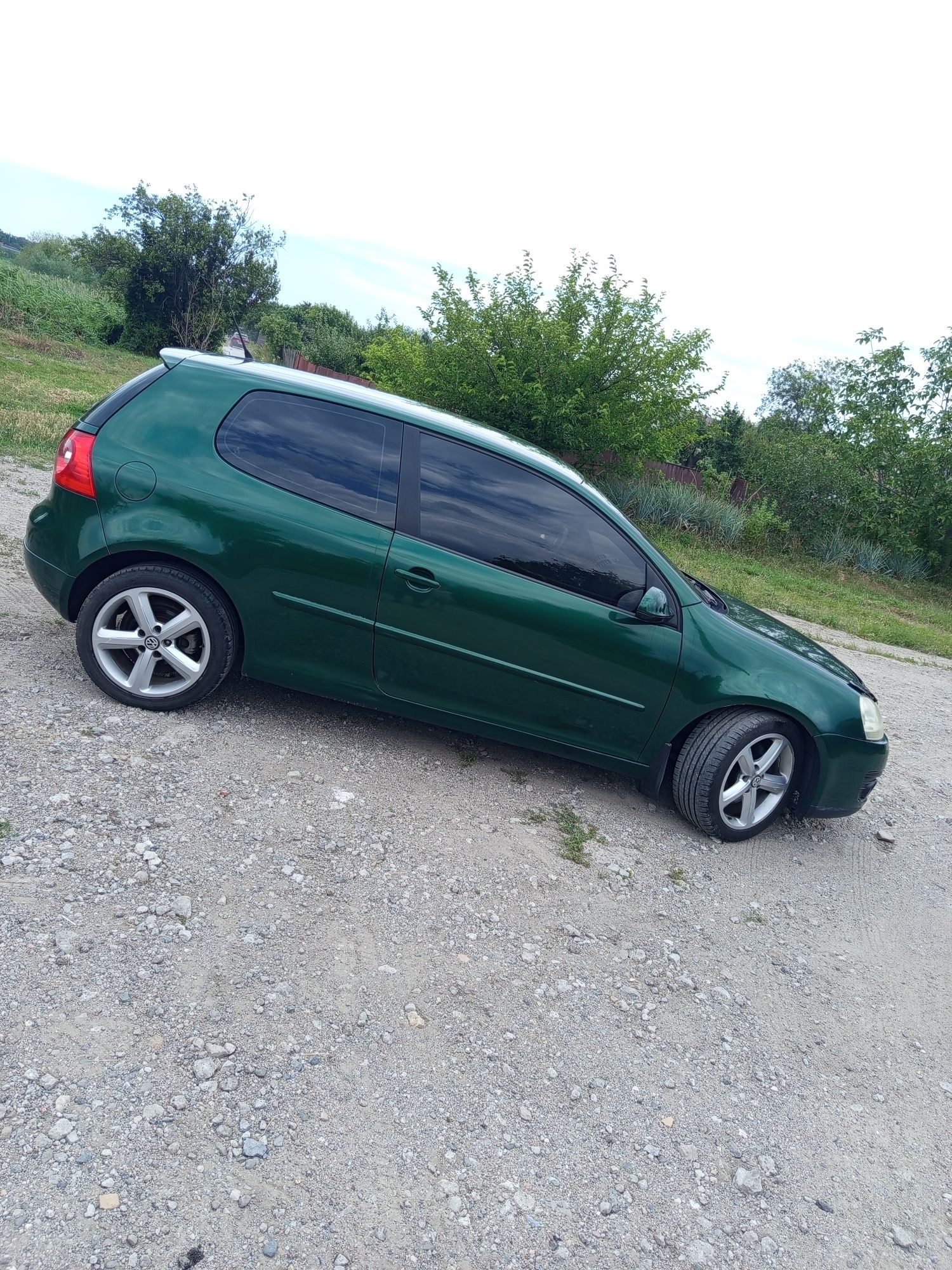 Volkswagen Golf 5 1.4 TURBO