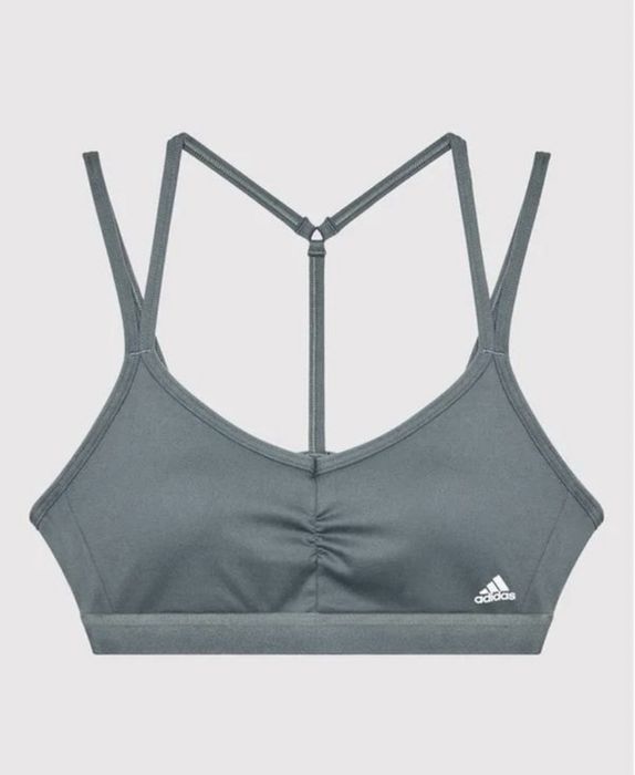 топ топик adidas yoga essentials light-support лиф серо-зеленый ориг